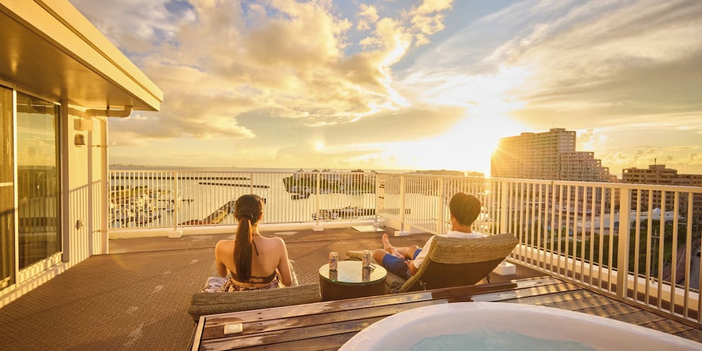 ファミリー ルーム 禁煙 客室24 | シーサイドコンドミニアム ラナ北谷