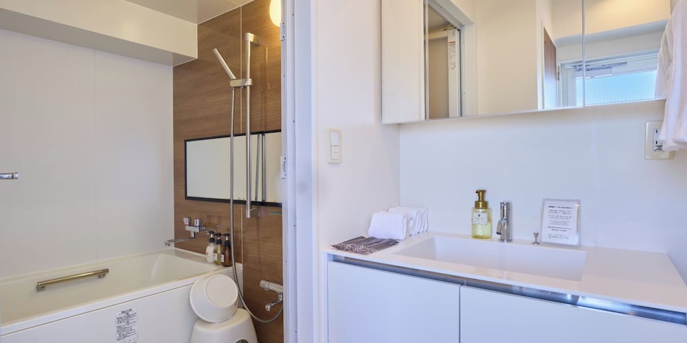 スタンダード ツインルーム 禁煙 (No View) 客室23 | シーサイドコンドミニアム ラナ北谷