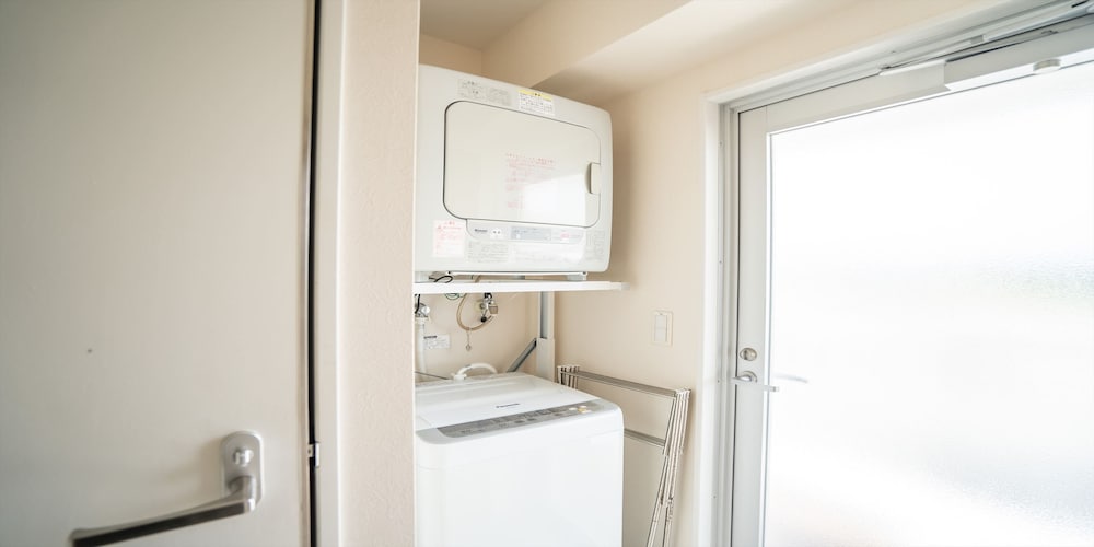 スタンダード ツインルーム 禁煙 (No View) ランドリー0 | シーサイドコンドミニアム ラナ北谷