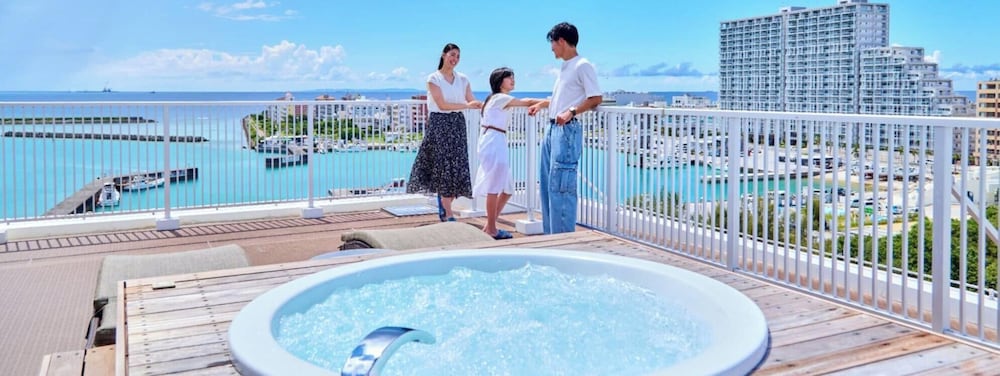 ファミリー ルーム 禁煙 客室62 | シーサイドコンドミニアム ラナ北谷