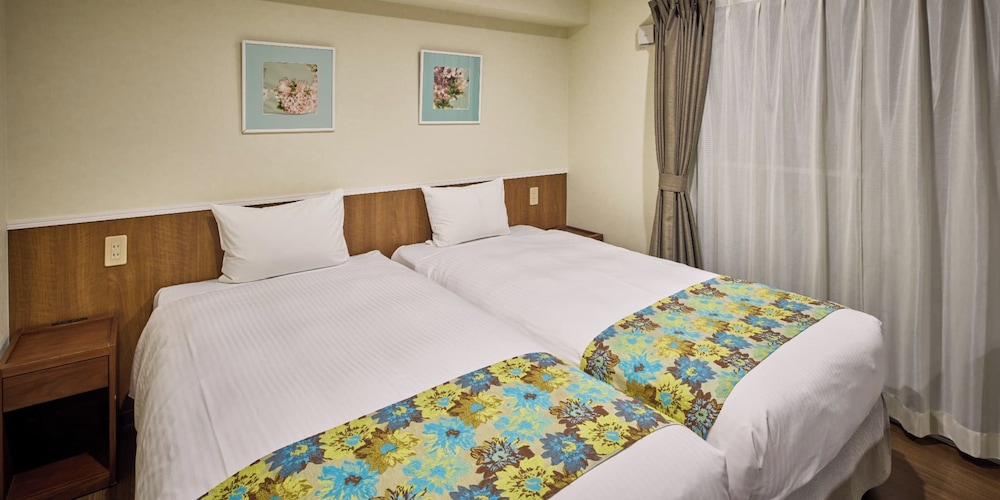 スタンダード ツインルーム 禁煙 (No View) 客室17 | シーサイドコンドミニアム ラナ北谷