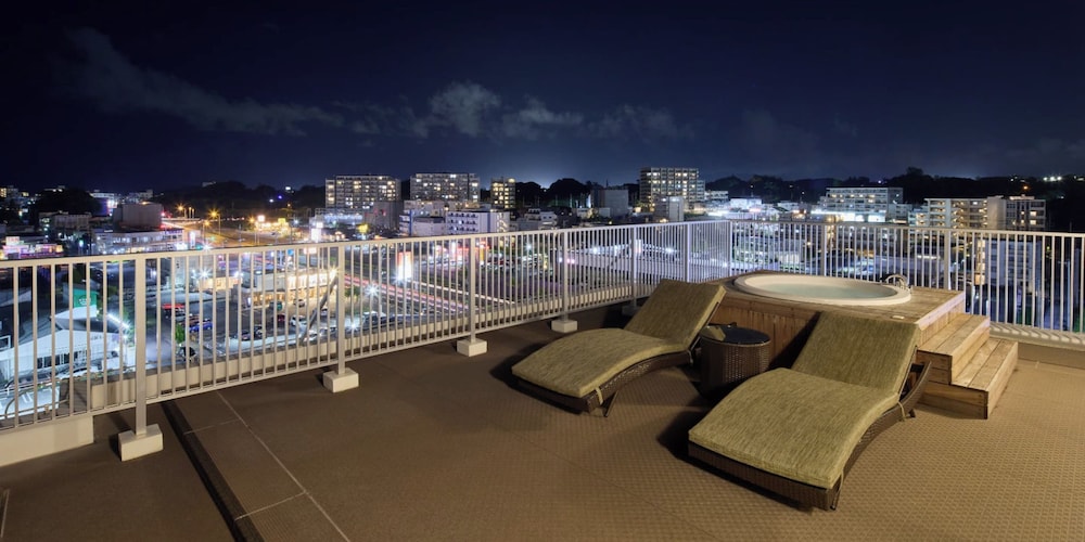 ファミリー ルーム 禁煙 客室38 | シーサイドコンドミニアム ラナ北谷