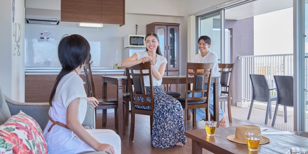 ファミリー ルーム 禁煙 客室32 | シーサイドコンドミニアム ラナ北谷