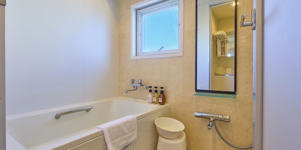 スーペリア ツインルーム 禁煙 ハーバービュー 客室31 | シーサイドコンドミニアム ラナ北谷