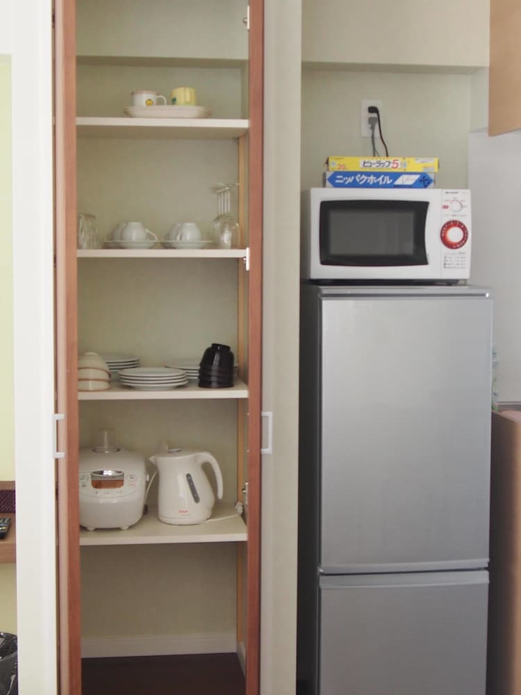 スタンダード ツインルーム 禁煙 (No View) 専用簡易キッチン1 | シーサイドコンドミニアム ラナ北谷