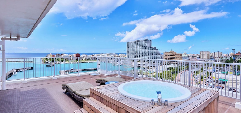 ファミリー ルーム 禁煙 客室の設備とサービス2 | シーサイドコンドミニアム ラナ北谷