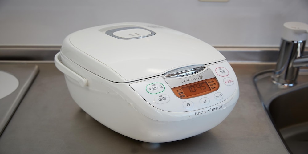 ファミリー ルーム 禁煙 専用キッチン2 | シーサイドコンドミニアム ラナ北谷