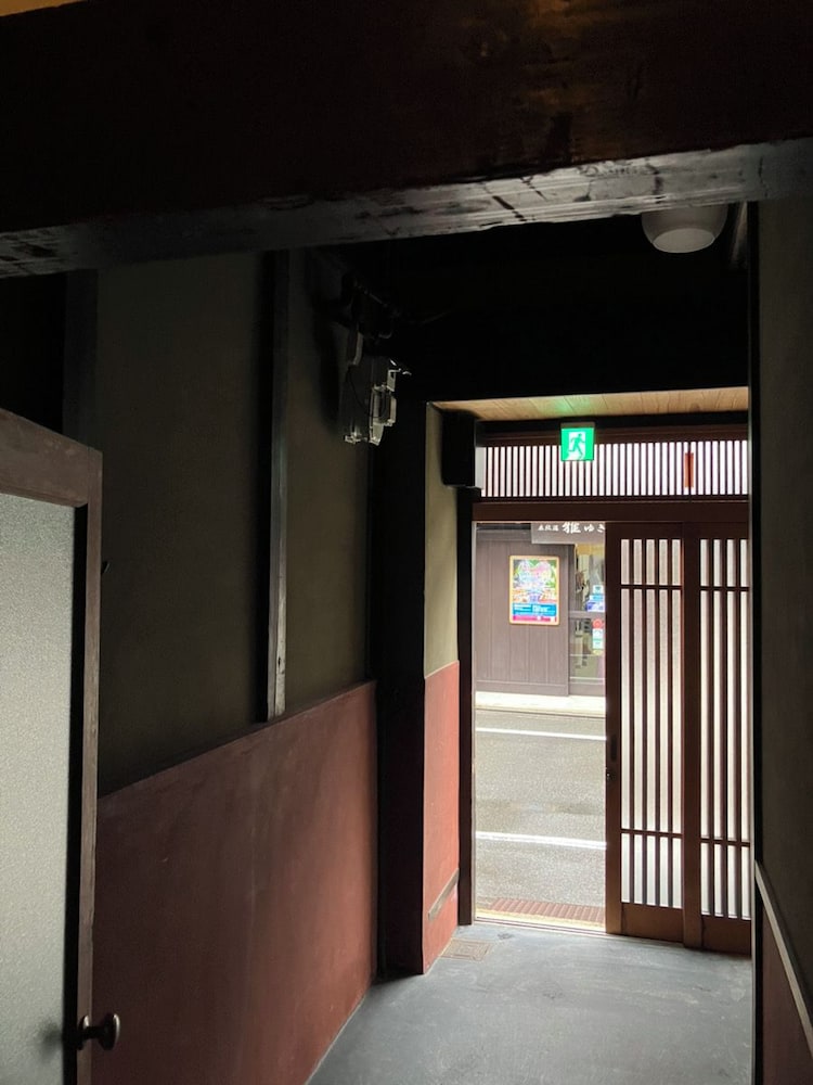 内部エントランス1 | しも座庵 (釜座邸) | しも座庵 (釜座邸)