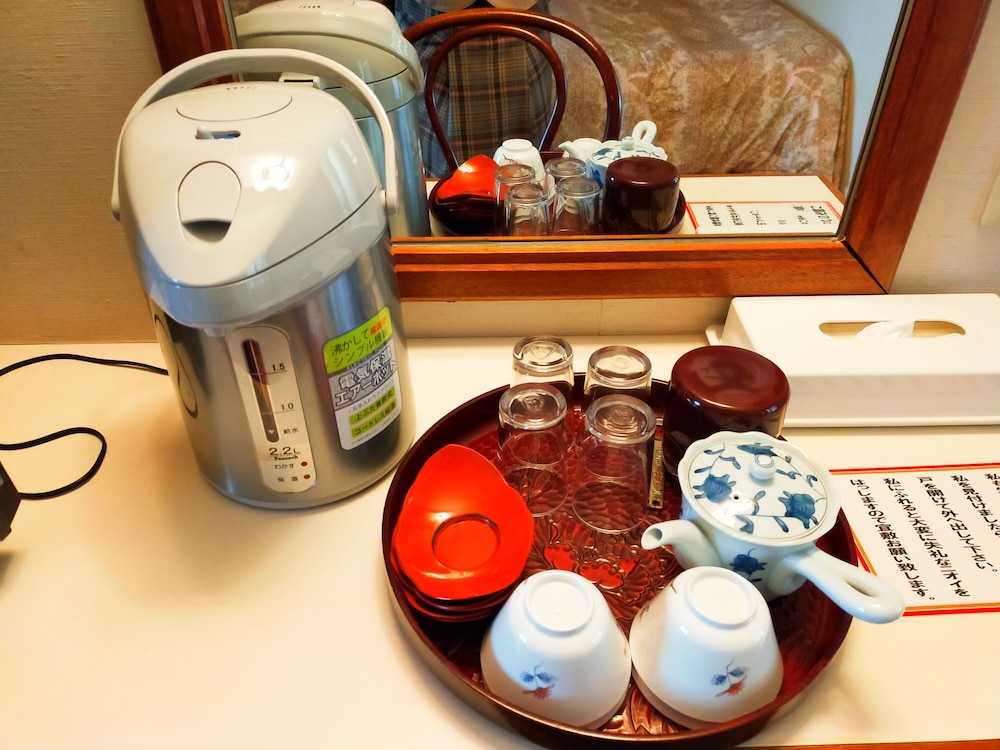 ベーシック ツインルーム 別館 客室1 | 赤倉ホテル