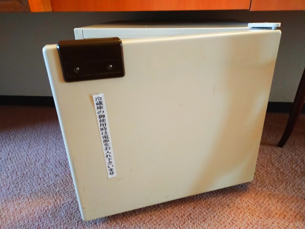 ベーシック ツインルーム 別館 客室2 | 赤倉ホテル