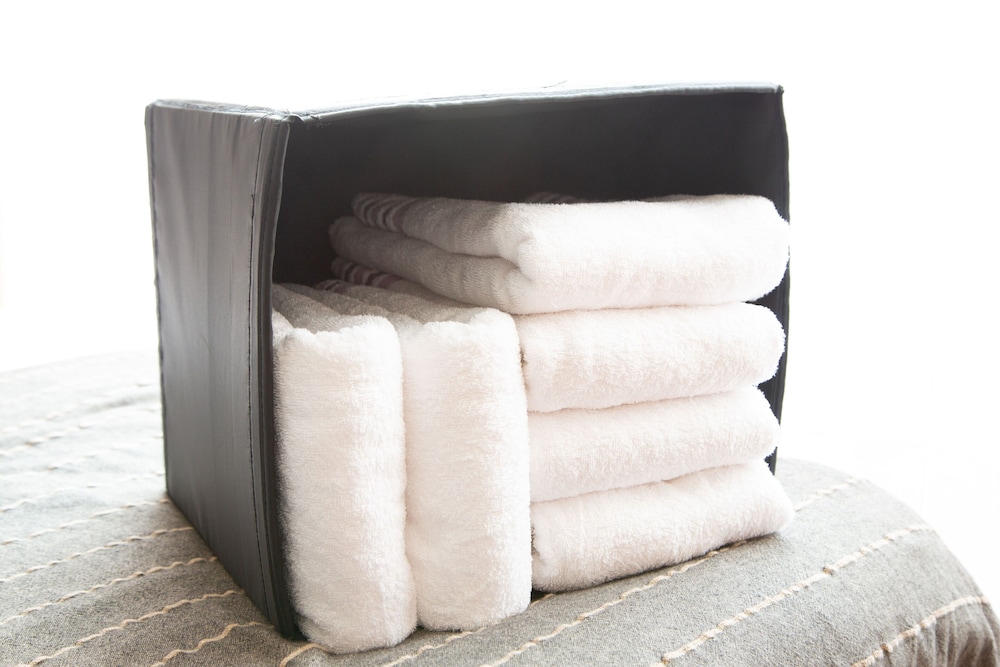 スタジオアパートメント　トリプルベッド 客室の設備とサービス4 | ステイザ大阪