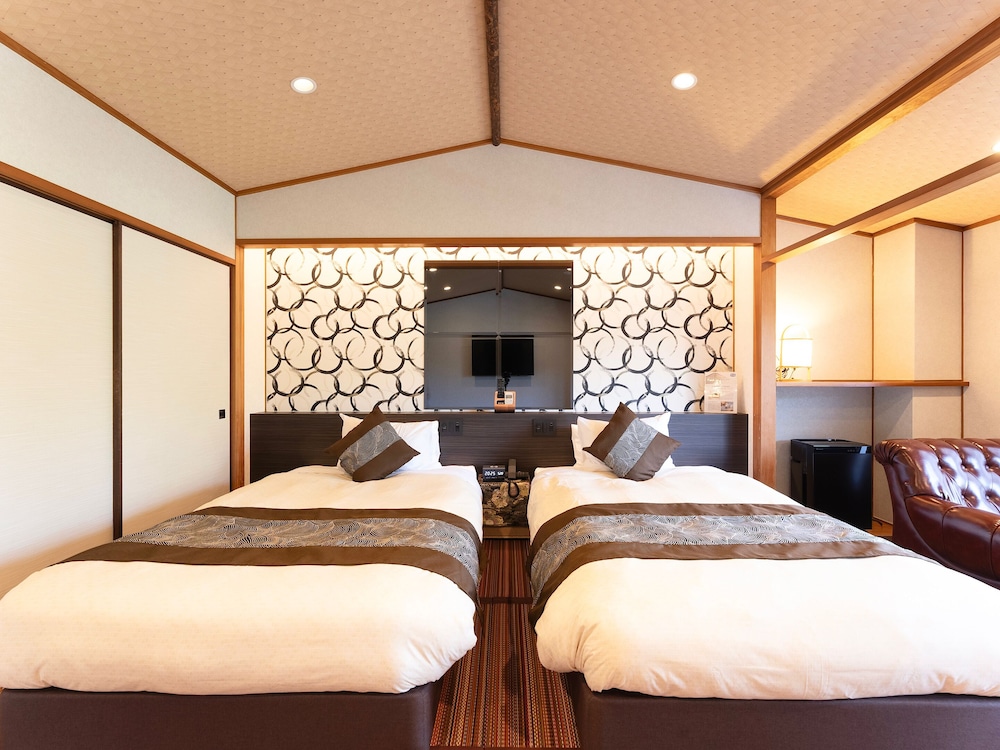 スーペリア ツインルーム 禁煙 | リブマックスリゾート夕日ヶ浦木津温泉