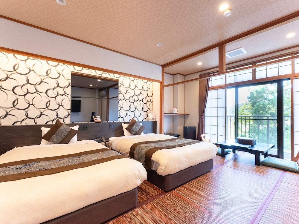 スタンダード ルーム 禁煙 客室3 | リブマックスリゾート夕日ヶ浦木津温泉