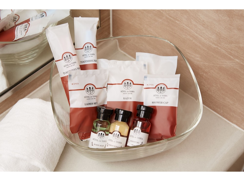 スタンダード ツインルーム 客室3 | 箱根・芦ノ湖畔 山のホテル