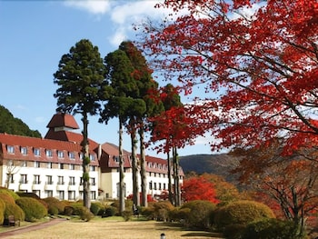 箱根・芦ノ湖畔 山のホテル