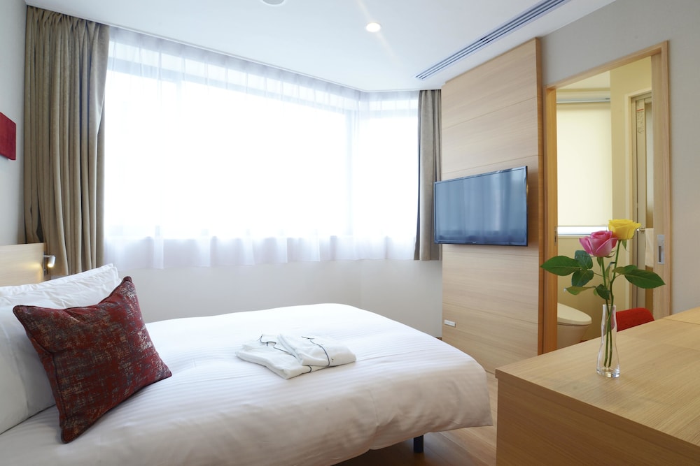 スーペリアダブル 禁煙 シャワーブース (バスタブなし) | レッドルーフイン&スイーツ大阪難波・日本橋