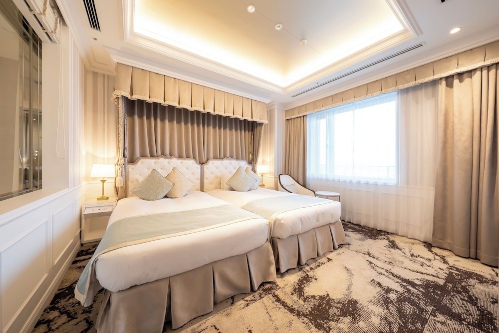 プレミアムスイートルーム 禁煙 客室3 | ホテルモントレ姫路