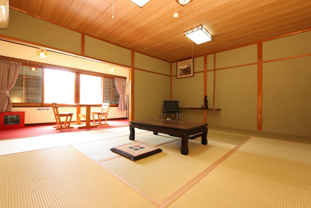 客室1 | 山の家 浄山 神鍋ハイランドホテル