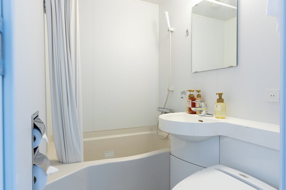 スーペリア ダブルルーム バスルーム0 | ホテル ザ・ネスタ＆スパ