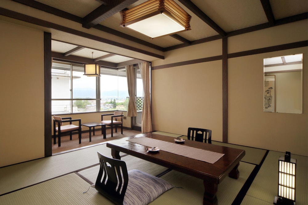 スタンダード和室 禁煙 部屋からの景観0 | 果実の山 あづま屋