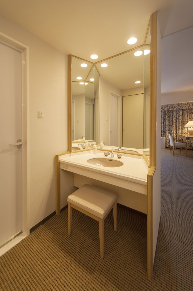 ツインルーム 喫煙可 客室2 | 神戸 西神オリエンタルホテル