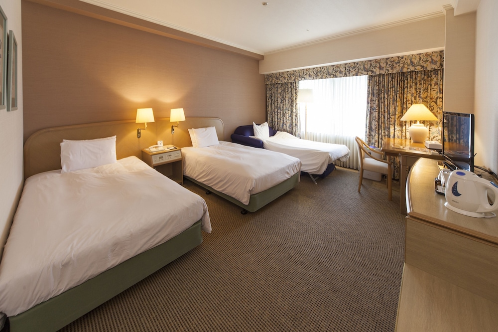 トリプルルーム 禁煙 客室1 | 神戸 西神オリエンタルホテル
