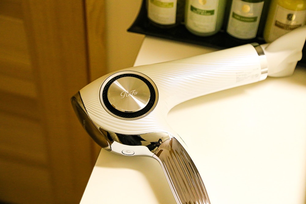 コテージ シルバーパイン 禁煙 (サウナ付、シャワーのみ) 客室3 | ログホテル ザ メープルロッジ