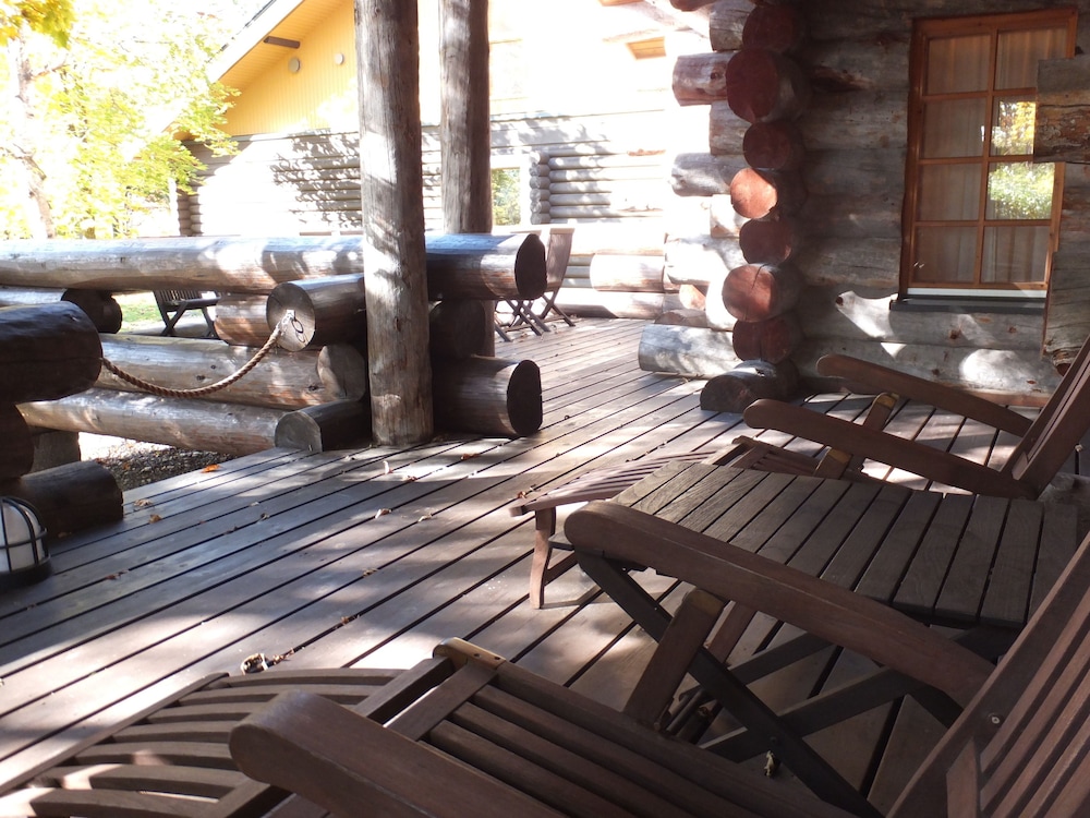 コテージ シルバーパイン 禁煙 (サウナ付、シャワーのみ) テラス / パティオ0 | ログホテル ザ メープルロッジ