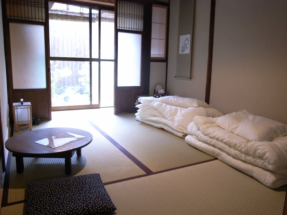 客室1 | 京町家ゲストハウス近よし
