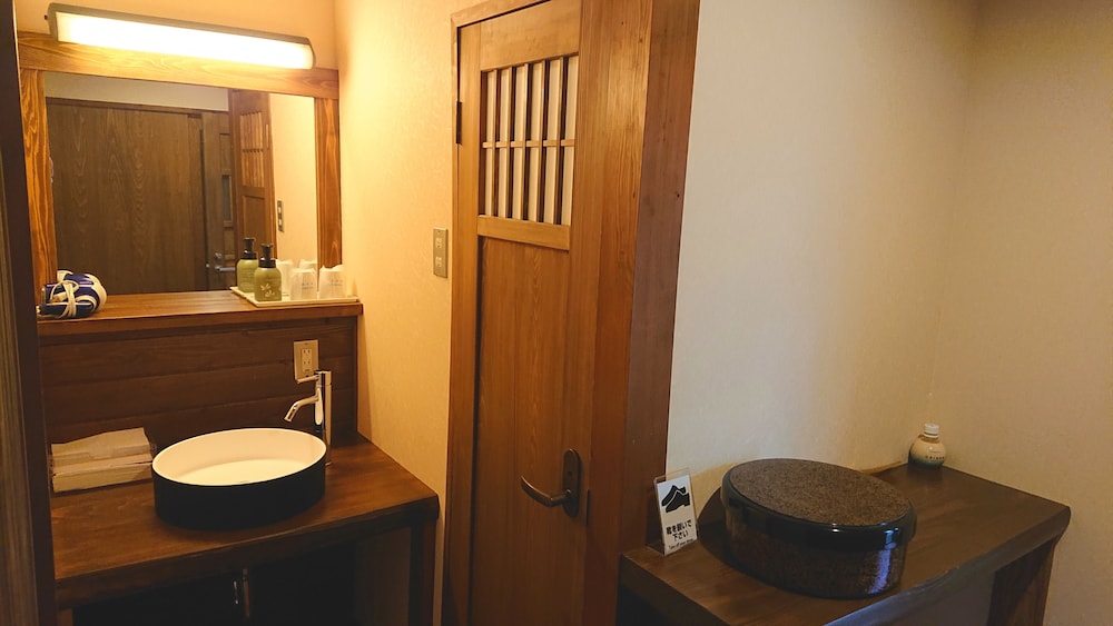 和室10畳 共用バスルーム (禁煙) 客室3 | 黒川温泉 旅館 壱の井
