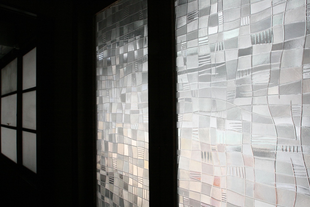 トラディショナル トリプルルーム 共用バスルーム 客室2 | はる家 梅小路