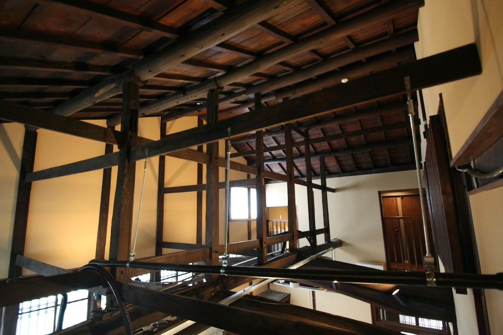 クラシック ツインルーム 禁煙 フロント0 | はる家 ならまち