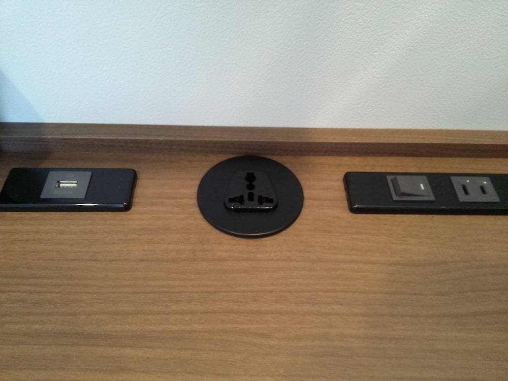 スタンダードダブル 客室の設備とサービス0 | the b 新橋