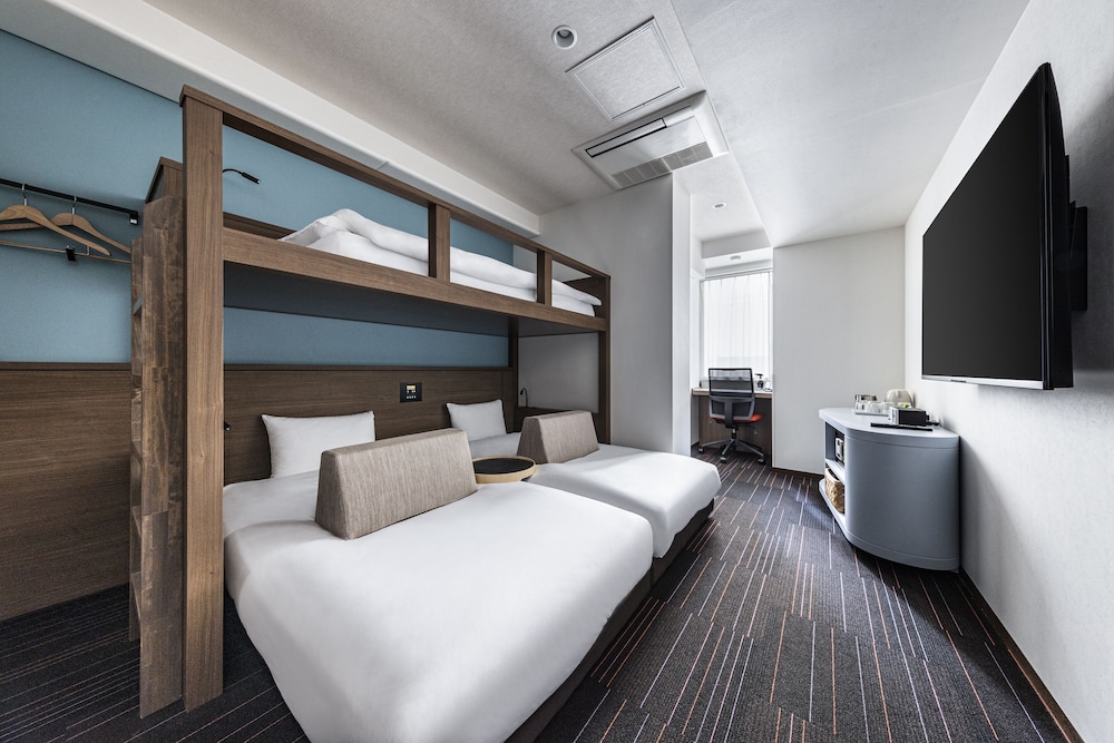 ロフトベッド - 大人３名様までご利用可 禁煙 | the b 新橋