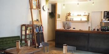 アーモンド ホステル & カフェ 渋谷