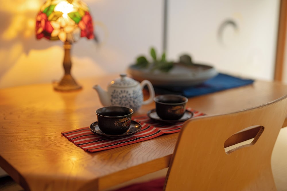 和室 6畳 禁煙 客室1 | ビジネスホテル林荘