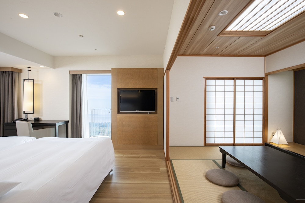客室1 | ヒルトン 小田原 リゾート&スパ 客室1 | ヒルトン 小田原 リゾート&スパ
