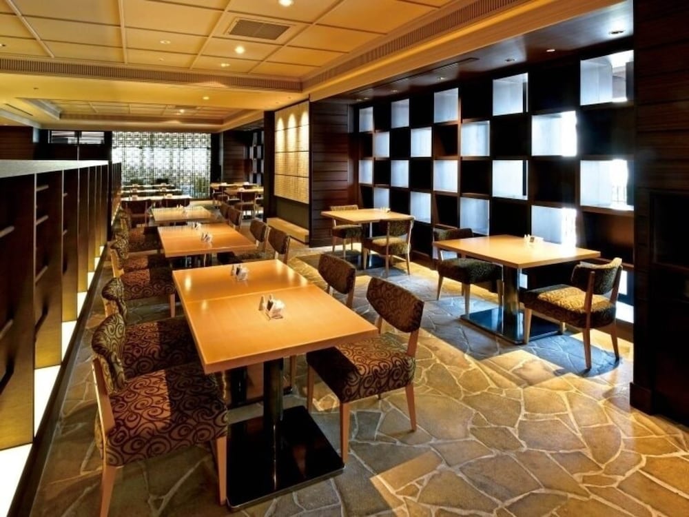 レストラン1 | ANAクラウンプラザホテル長崎グラバーヒル by IHG | ANAクラウンプラザホテル長崎グラバーヒル by IHG