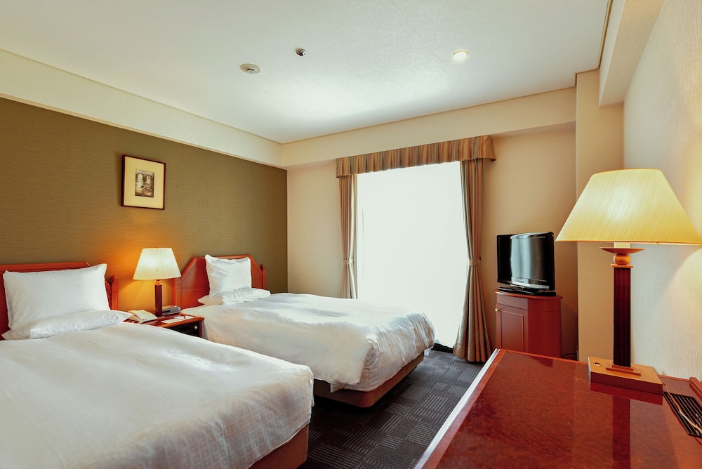 スタンダード ルーム シングルベッド 2 台 客室1 | ANAクラウンプラザホテル長崎グラバーヒル by IHG