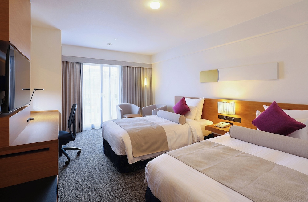 プレミアム ルーム シングルベッド 2 台 (High Floor) 客室1 | ANAクラウンプラザホテル長崎グラバーヒル by IHG