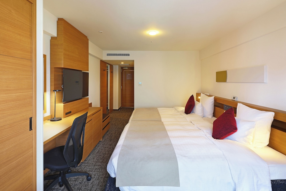 プレミアム ルーム ダブルベッド 2 台 (High Floor) 客室2 | ANAクラウンプラザホテル長崎グラバーヒル by IHG