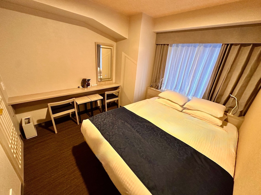 コンフォート ダブルルーム 禁煙 | ホテルローズガーデン新宿