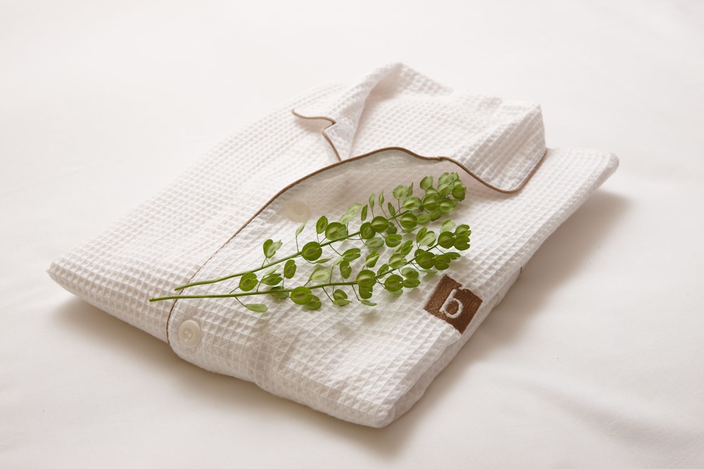 エコノミー ダブルルーム 禁煙 客室の設備とサービス0 | the b 三軒茶屋