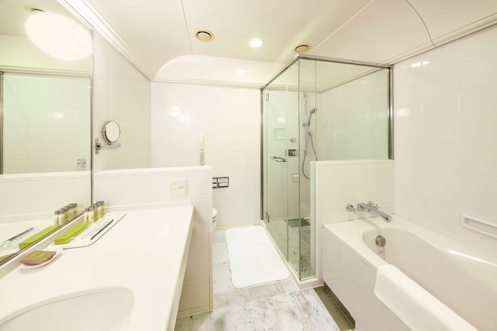 Twin Hilton Deluxe バスルーム2 | ヒルトン福岡シーホーク