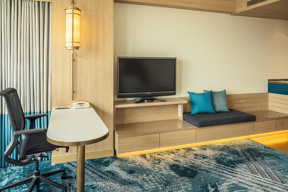 Triple Premium Deluxe 客室2 | ヒルトン福岡シーホーク