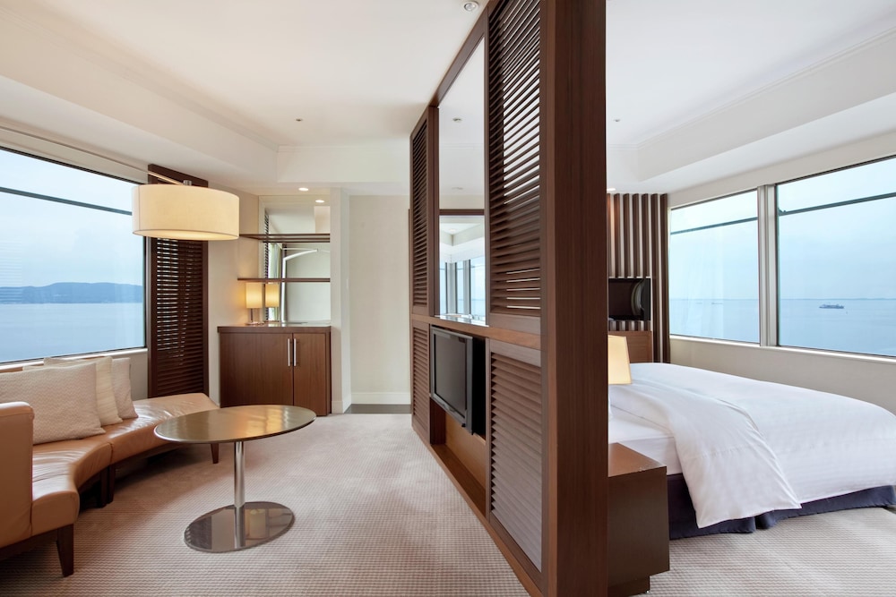 パノラミック スイート 客室1 | ヒルトン福岡シーホーク