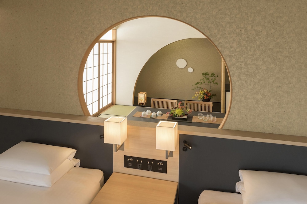 Japanese Wesuitern Suite 客室2 | ヒルトン福岡シーホーク