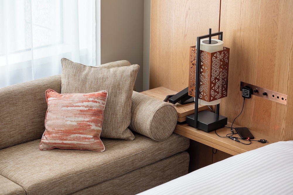 スーペリアワイドキング (禁煙) (246cm × 205cm) 客室3 | ホテル ザ セレスティン東京芝