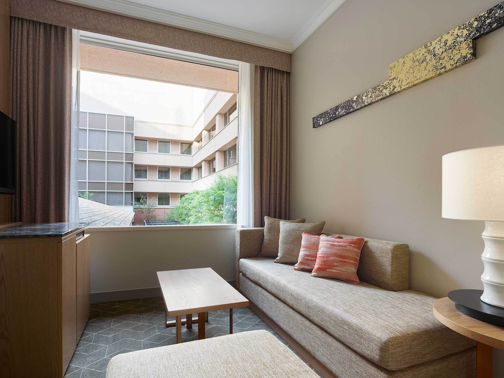 デラックスキング (パティオ) (禁煙) 客室3 | ホテル ザ セレスティン東京芝