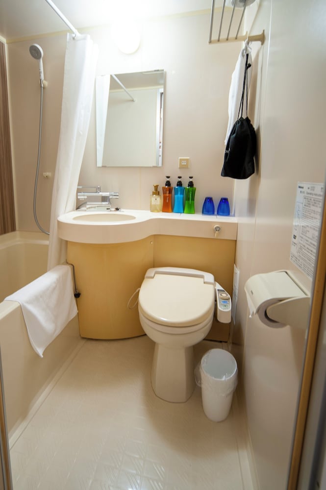 ベーシック ダブルルーム バスルーム0 | Hotel IL FIORE Kasai Annex